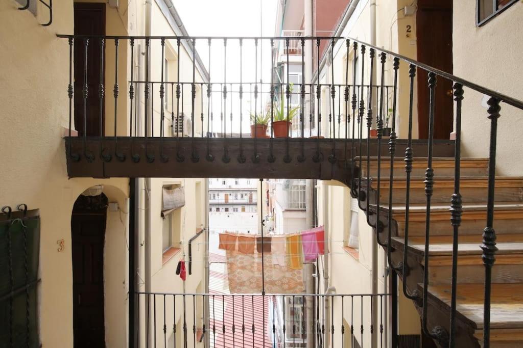 For You Rentals Coqueto Apartamento Temporal De Dos Dormitorios En El Corazon De Madrid Sgv63 Zewnętrze zdjęcie